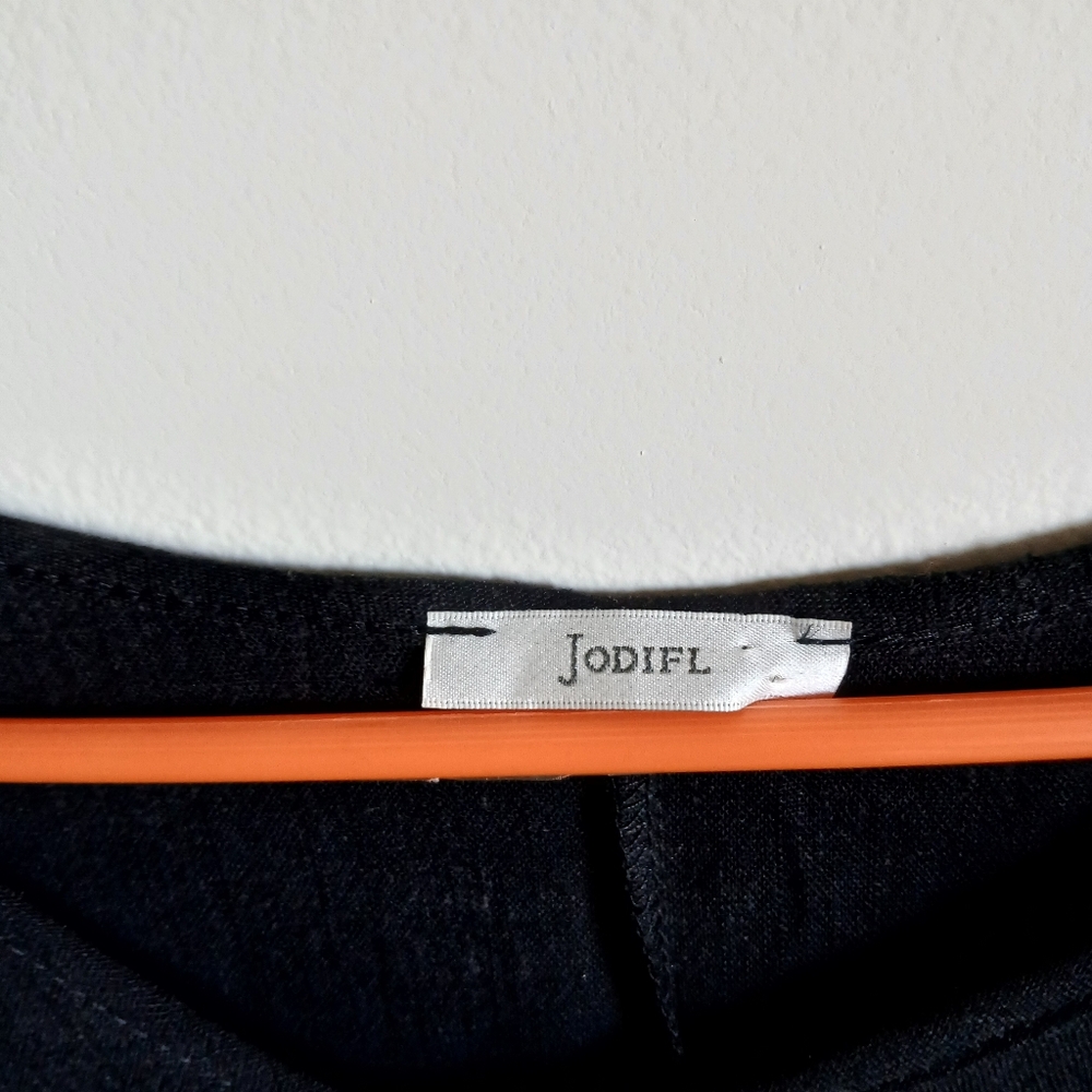 Jodifl Black Oversized Blouse - Picture 5 of 10